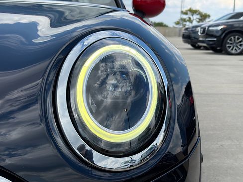 Used 2022 MINI Cooper Clubman John Cooper Works image 9