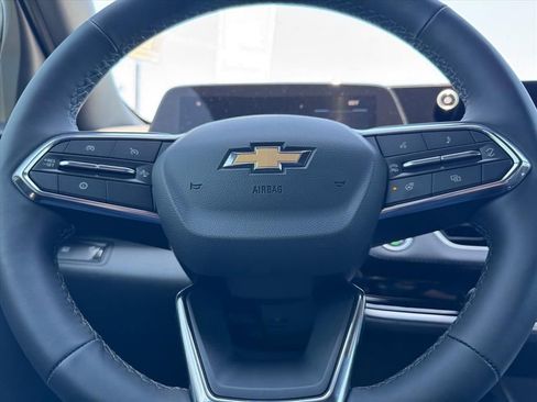 New 2026 Chevrolet Equinox LT FWD image 12