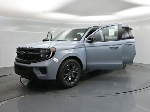 New 2026 Ford Expedition Max Platinum w/ Stealth Appearance Package AWD/4WD image 28
