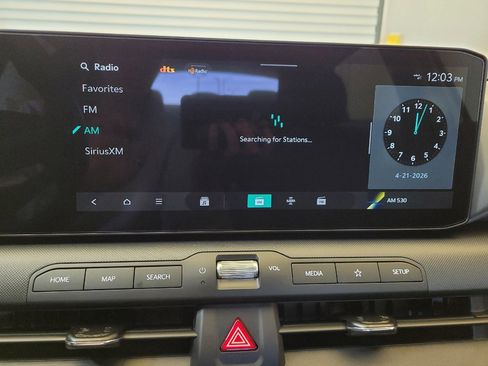 Used 2025 Kia K4 LXS FWD image 25