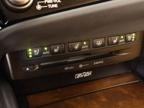 Used 2022 Lexus ES 350 Ultra Luxury w/ Protection Package (P3) image 7