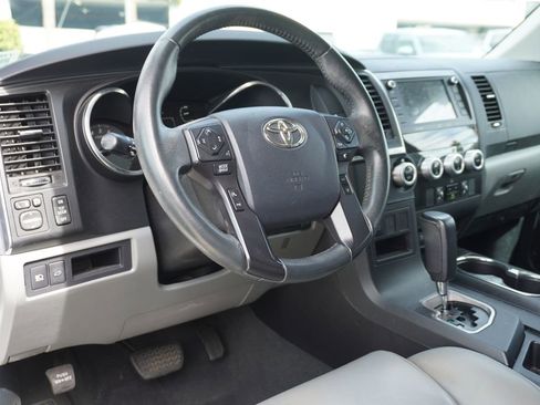 Certified 2020 Toyota Sequoia Limited w/ Safety & Convenience Package image 6