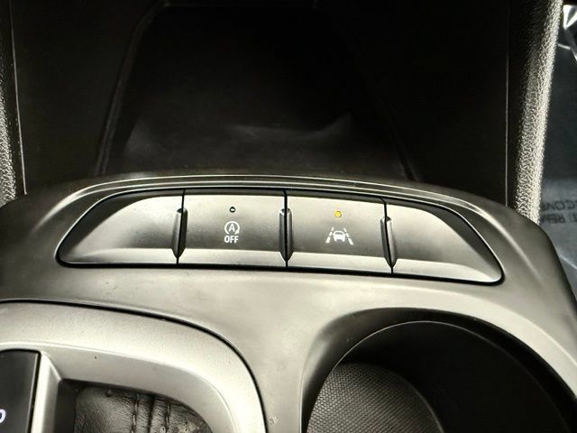 Used 2025 Buick Envista Preferred w/ Convenience I Package FWD image 37
