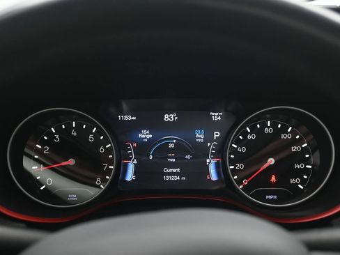 Used 2019 Jeep Compass Trailhawk w/ Leather Interior Group AWD/4WD image 19