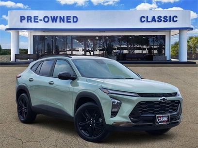 Used 2025 Chevrolet Trax ACTIV w/ Sunroof Package