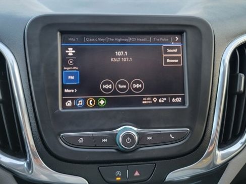 Used 2023 Chevrolet Equinox LT image 23