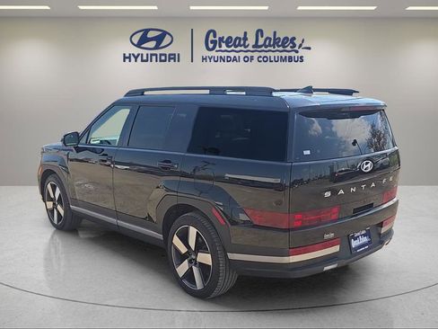 Used 2024 Hyundai Santa Fe Limited AWD/4WD image 3