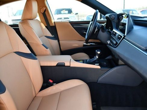 Certified 2025 Lexus ES 350 350 image 28