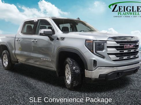 Used 2024 GMC Sierra 1500 SLE image 4