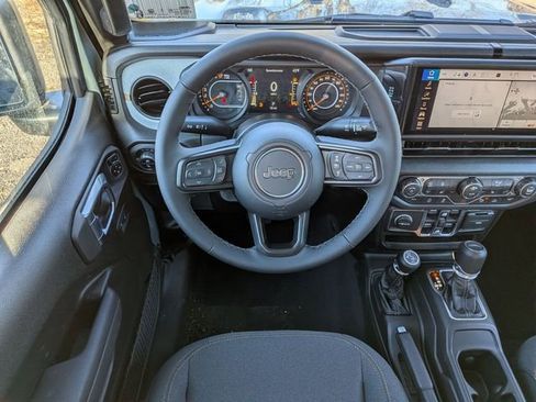 New 2026 Jeep Gladiator Sport image 13