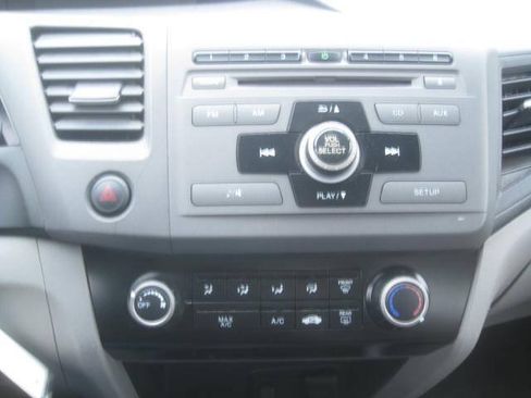 Used 2012 Honda Civic LX image 18