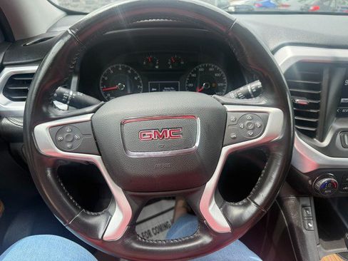 Used 2019 GMC Acadia SLE w/ LPO, Floor Liner Package AWD/4WD image 15