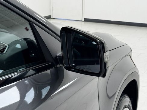 Used 2017 Mercedes-Benz GLA 250 4MATIC image 40