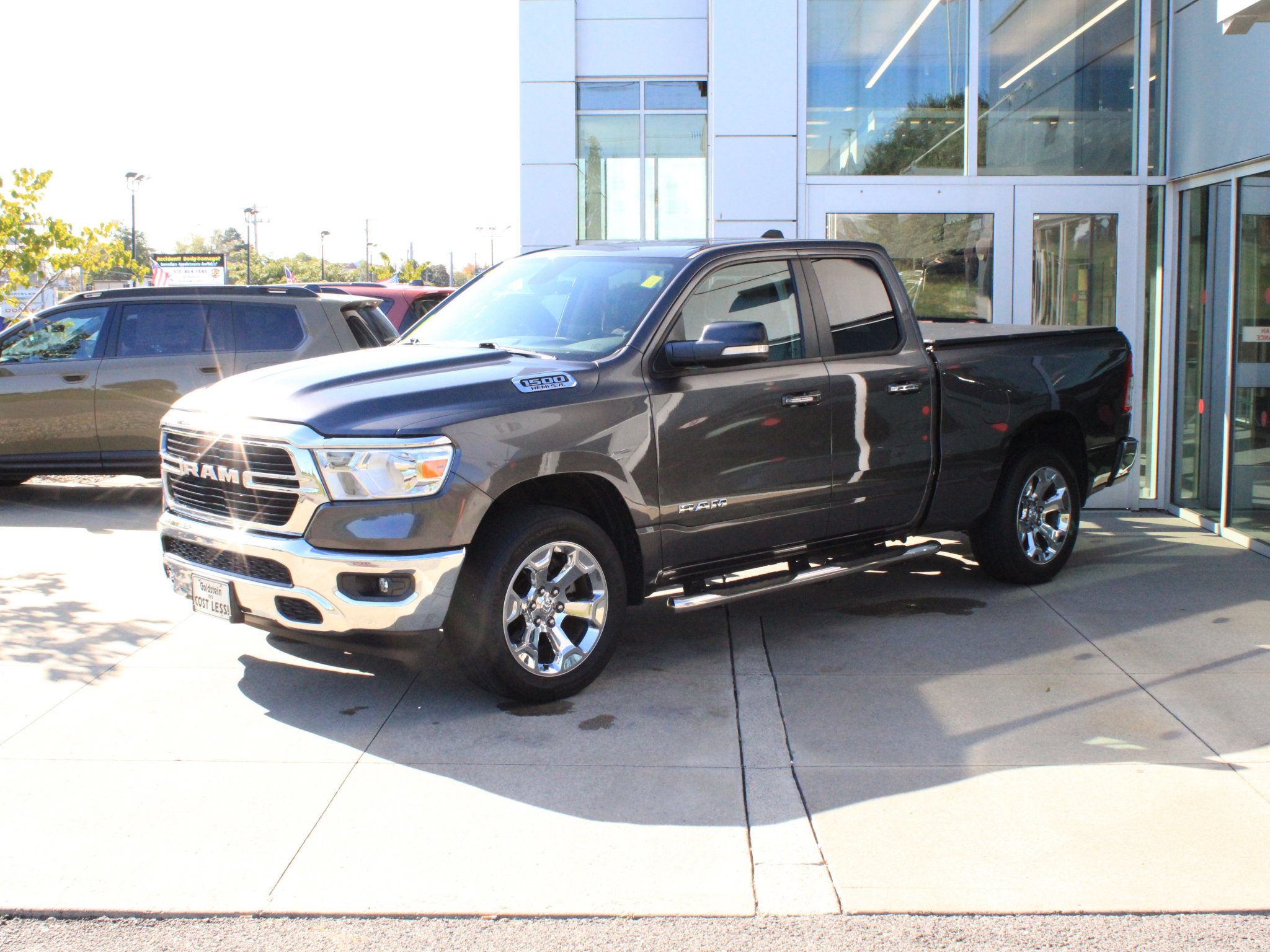Used 2020 RAM 1500 Big Horn AWD/4WD image 3
