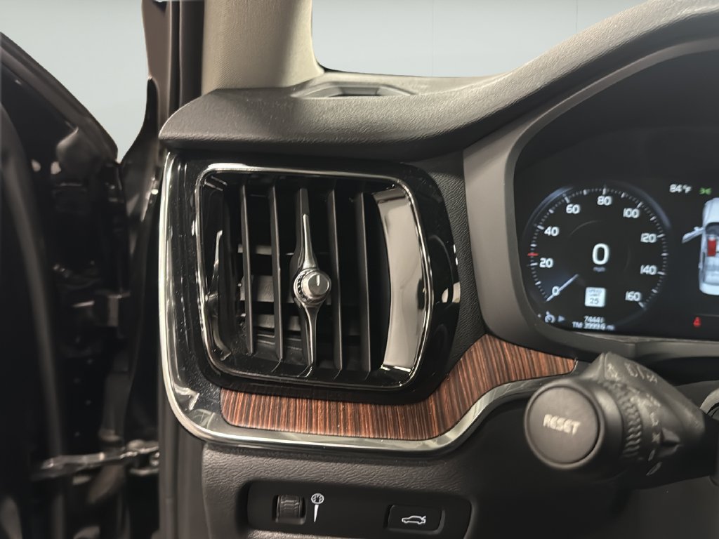 Used 2019 Volvo S60 T6 Momentum AWD/4WD image 28