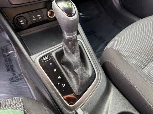 Used 2018 Hyundai Accent SE FWD image 33