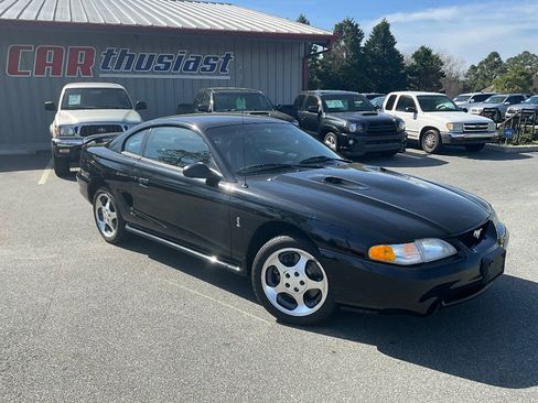 Used 1996 Ford Mustang Cobra image 2