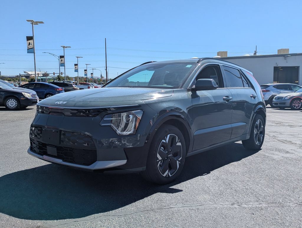 Used 2023 Kia Niro Wind FWD image 9