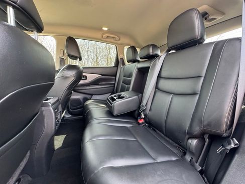 Certified 2023 Nissan Murano SV w/ SV Midnight Edition Package AWD/4WD image 22