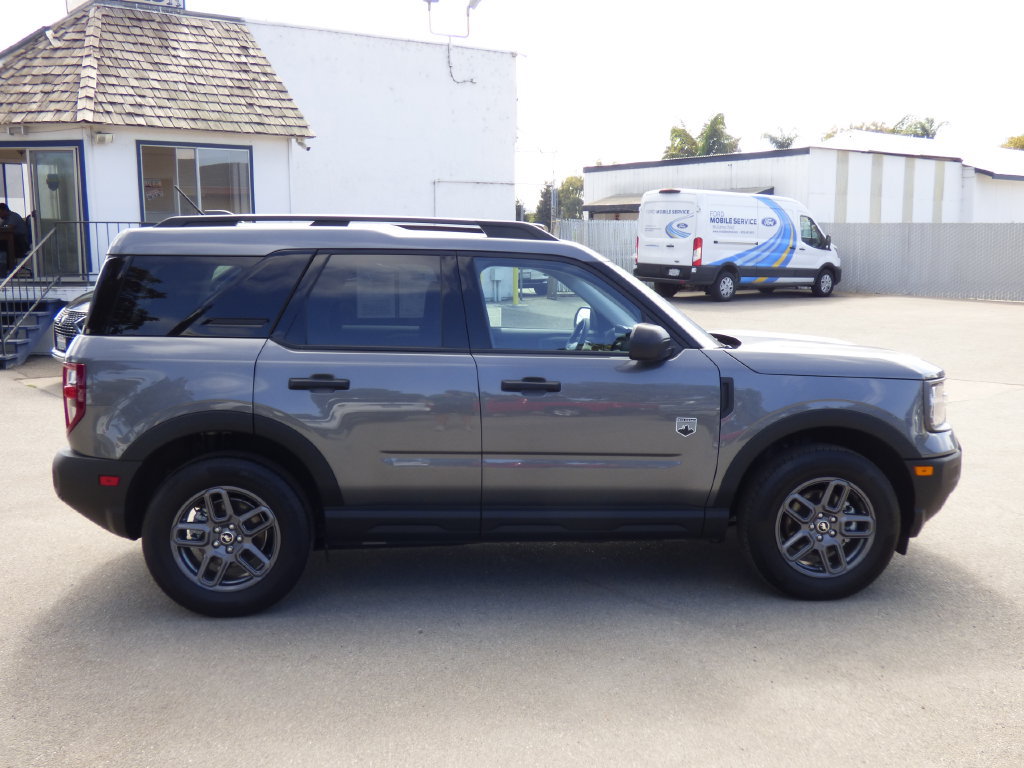 Used 2025 Ford Bronco Sport Big Bend AWD/4WD image 2