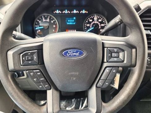 Used 2019 Ford F150 XLT AWD/4WD image 16