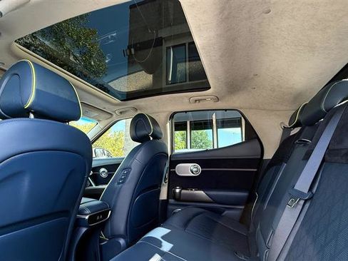 Used 2023 Genesis GV60 Performance image 17