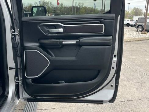 Certified 2020 RAM 1500 Laramie AWD/4WD image 9
