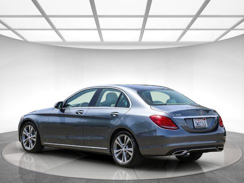 Used 2017 Mercedes-Benz C 300 Sedan image 2