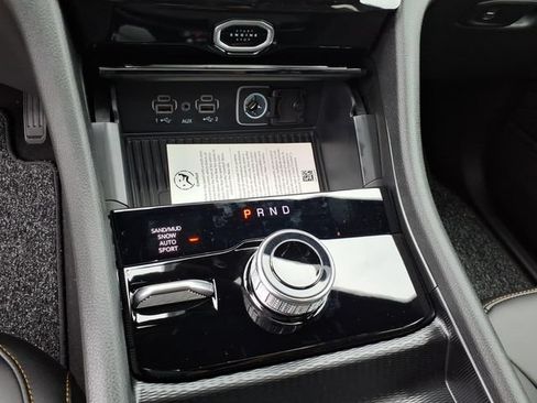 New 2026 Jeep Grand Cherokee L Limited AWD/4WD image 12