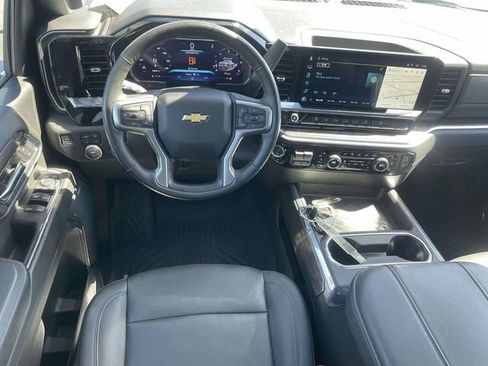 Certified 2024 Chevrolet Silverado 2500 LTZ w/ LTZ Convenience Package AWD/4WD image 11