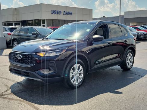 Certified 2026 Ford Escape Active w/ Cold Weather Package AWD/4WD image 8
