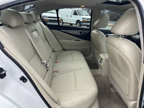 Used 2015 INFINITI Q50 Premium w/ Navigation Package image 20