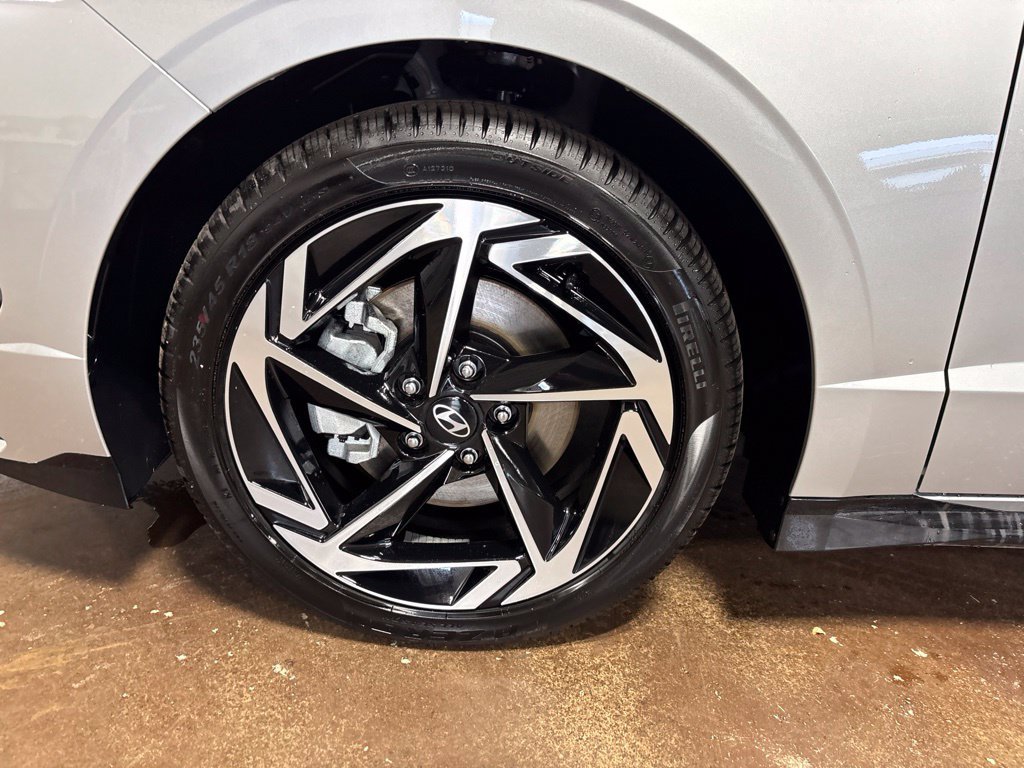 New 2026 Hyundai Sonata SEL FWD image 9