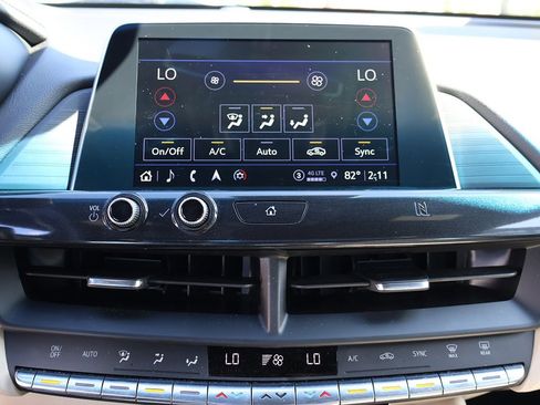 Used 2021 Cadillac CT4 Luxury w/ Sun And Sound Package image 52