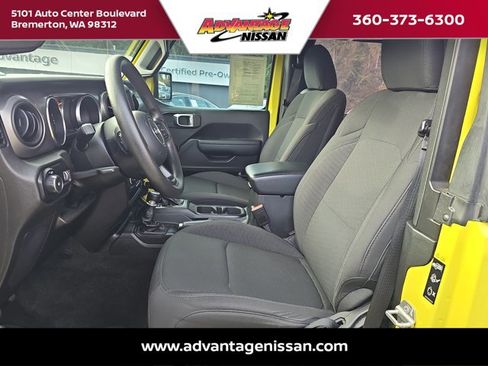 Used 2023 Jeep Wrangler Sport image 18