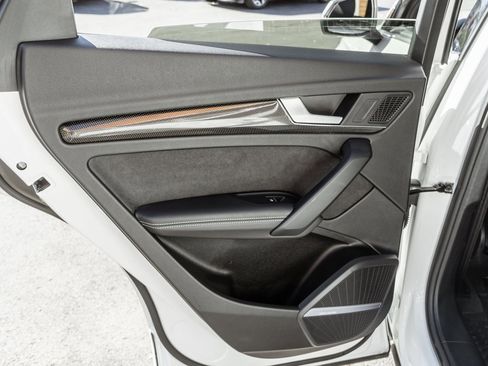 Used 2023 Audi SQ5 Premium Plus image 28