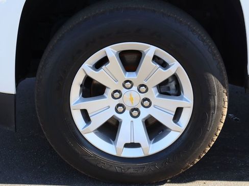 Used 2022 Chevrolet Colorado LT w/ Fleet Safety Package image 29