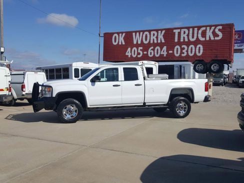 Used 2018 GMC Sierra 2500 2WD Double Cab image 2