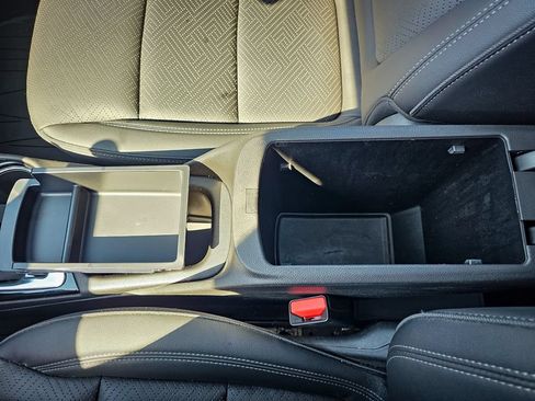 Used 2023 Buick Encore GX Essence w/ Experience Buick Package FWD image 28