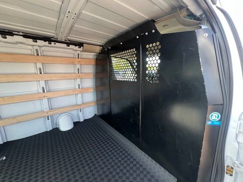Used 2025 Chevrolet Express 2500 w/ Driver Convenience Package RWD image 25