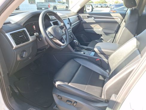 Used 2022 Volkswagen Atlas SE image 13
