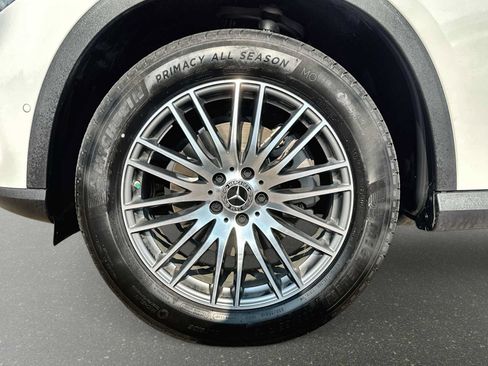 Used 2026 Mercedes-Benz GLC 300 image 15