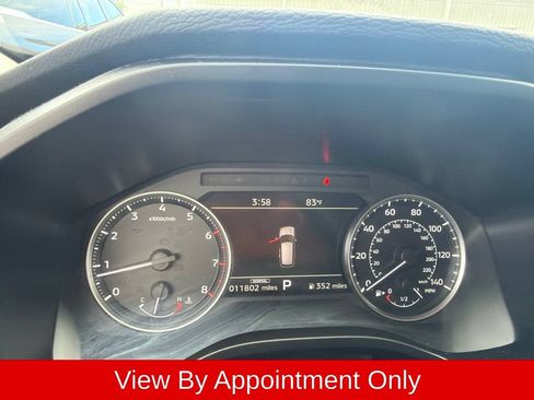 Used 2025 Mitsubishi Outlander SE AWD/4WD image 2