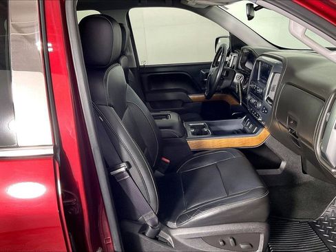 Used 2017 Chevrolet Silverado 1500 LTZ w/ LTZ Plus Package image 10