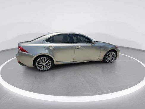 Used 2016 Lexus IS 200t w/ Premium Package RWD image 9