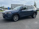 Used 2020 Jeep Cherokee Latitude Plus w/ Comfort/Convenience Group image 3
