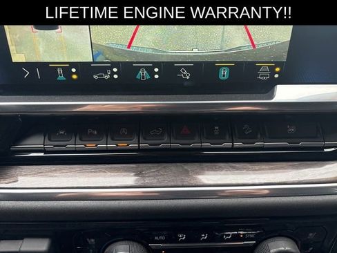 Used 2022 Chevrolet Silverado 1500 LTZ w/ Z71 Off-Road Package image 24