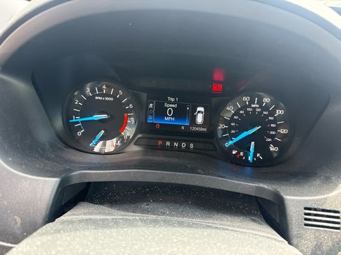 Used 2018 Ford Explorer FWD image 17