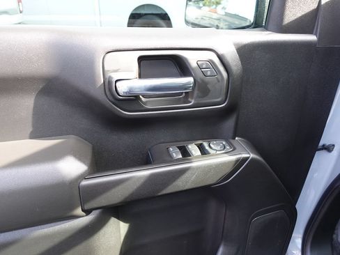 Used 2024 Chevrolet Silverado 1500 Custom w/ LPO, Dark Essentials Package AWD/4WD image 17
