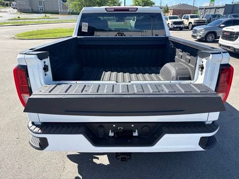 Used 2024 GMC Sierra 1500 Elevation AWD/4WD image 12